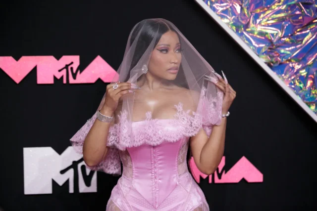 Nicki Minaj arrestada