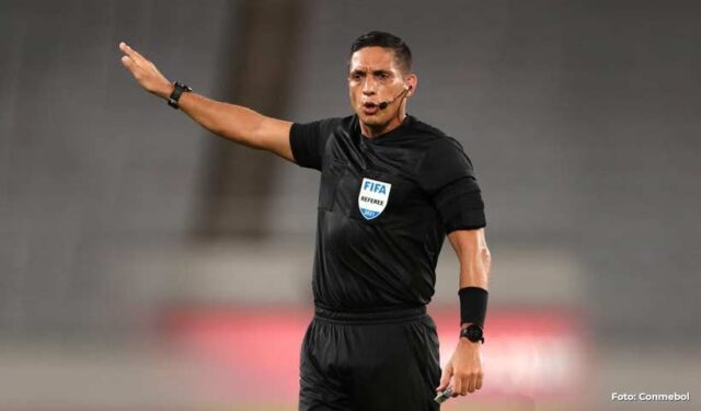 valenzuela arbitro futbol catar